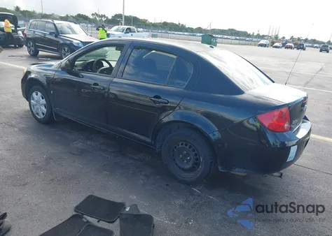 2008 Chevrolet Cobalt Ls z USA, uszkodzony, nr VIN 1G1AK58F087198949